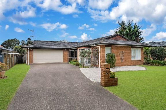 25 Huntington Drive, Huntington Park, Auckland